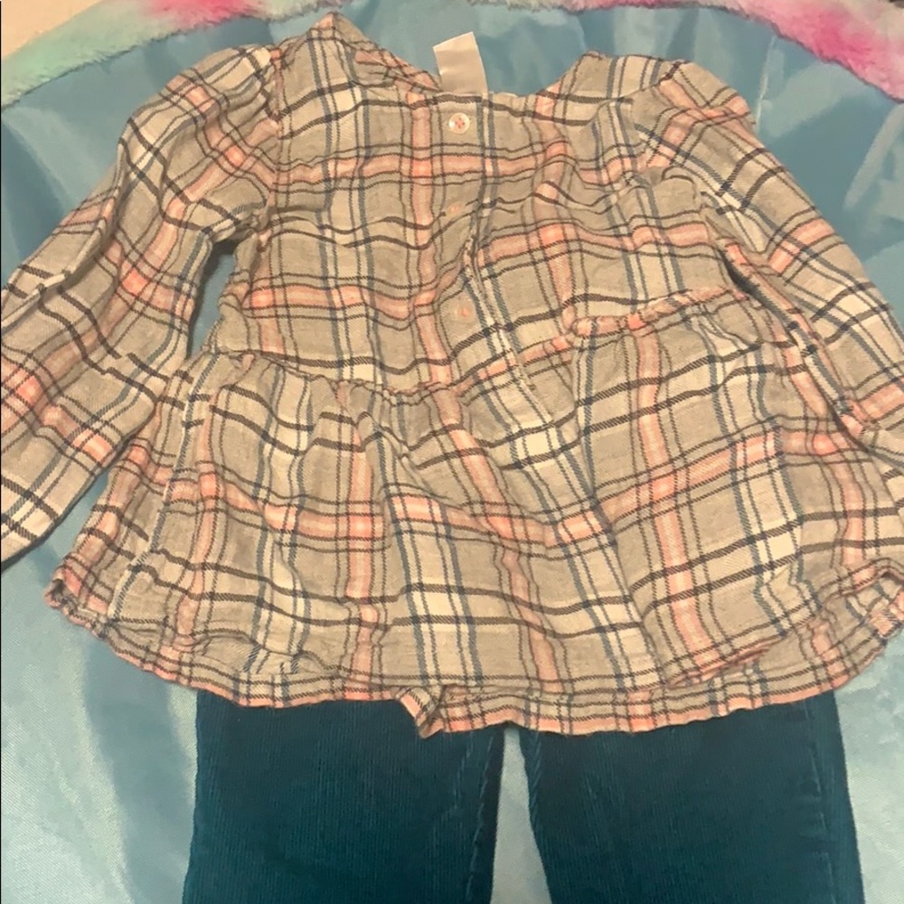 Carters toddler set only used twice